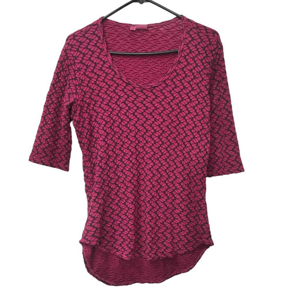 Tianello Steve Barraza size M Fuchsia Pink Top Tee Scoop Neck Crinkle 3/4 USA